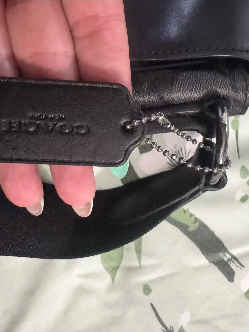 Coach classic messenger